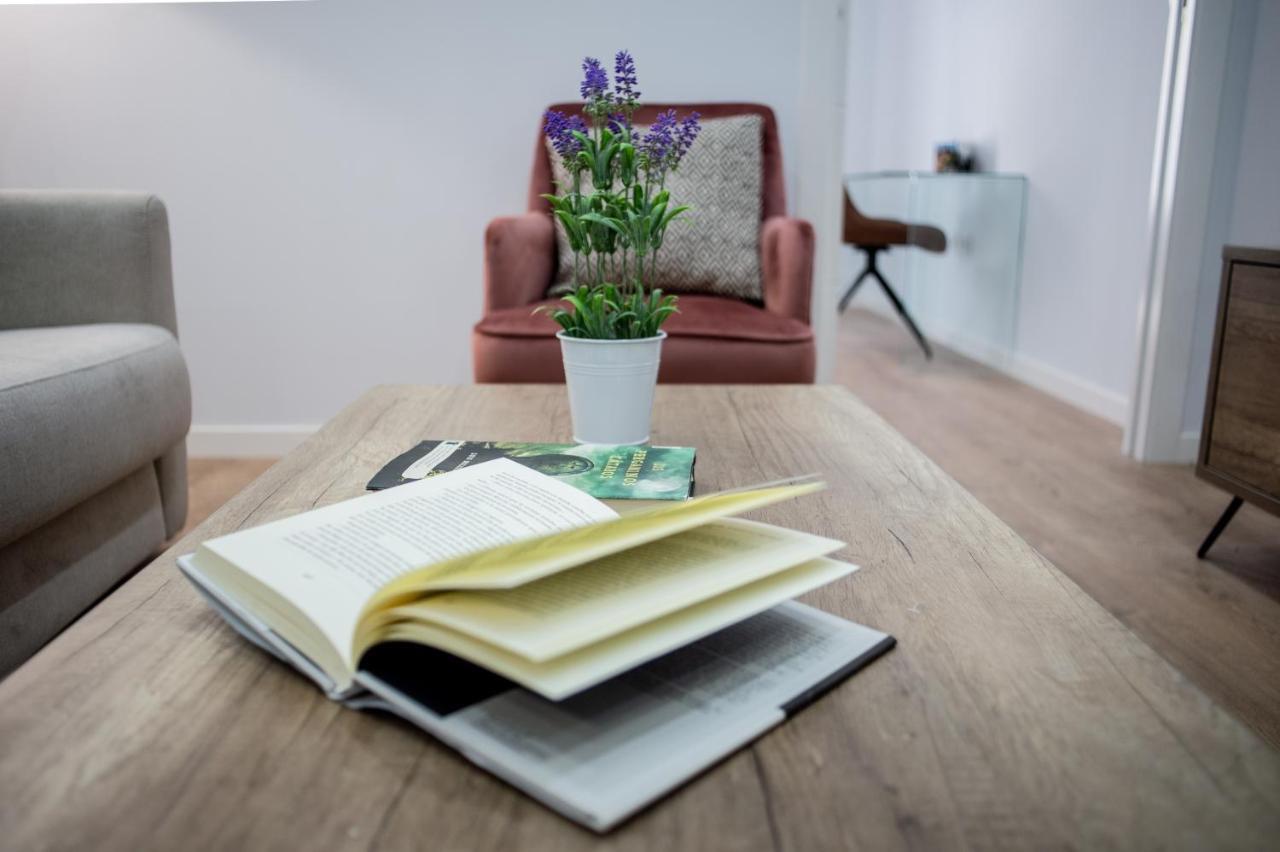 Apartamentos Turisticos Moret11-1B Caces 外观 照片